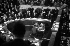 Blick auf den Konferenzsaal der Genfer Konferenz über Korea und Indochina. Schweizerische Filmwochenschau vom 7.5.1954  Blick auf den Konferenzsaal der Genfer Konferenz über Korea und Indochina. Schweizerische Filmwochenschau vom 7.5.1954